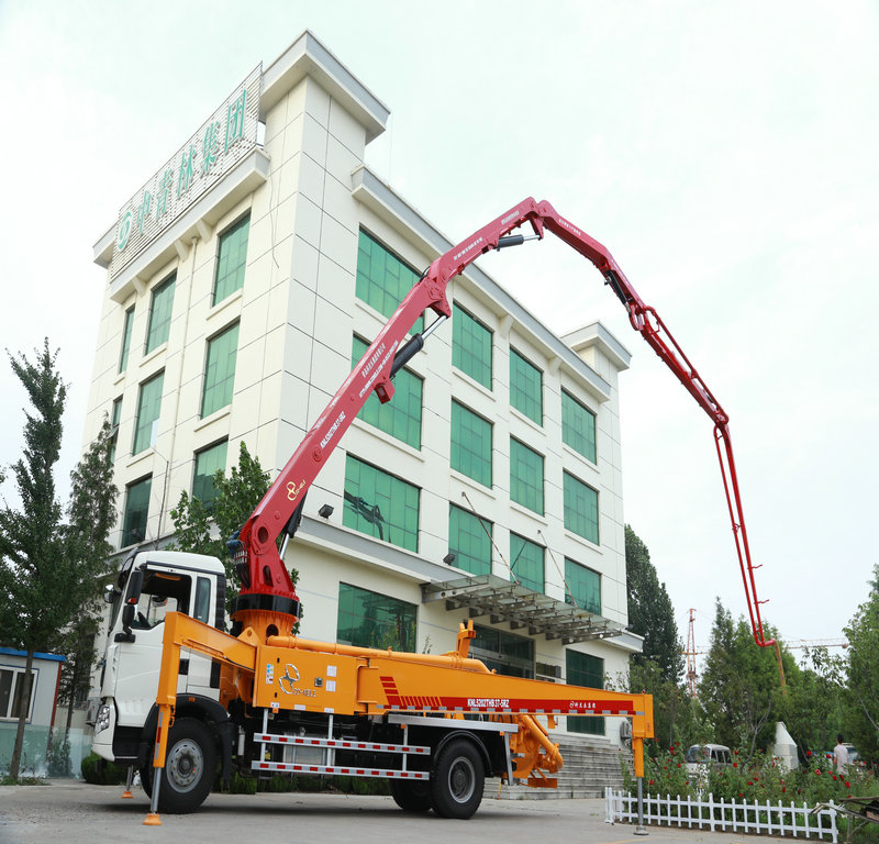混凝土泵車，小型混凝土泵車，天泵